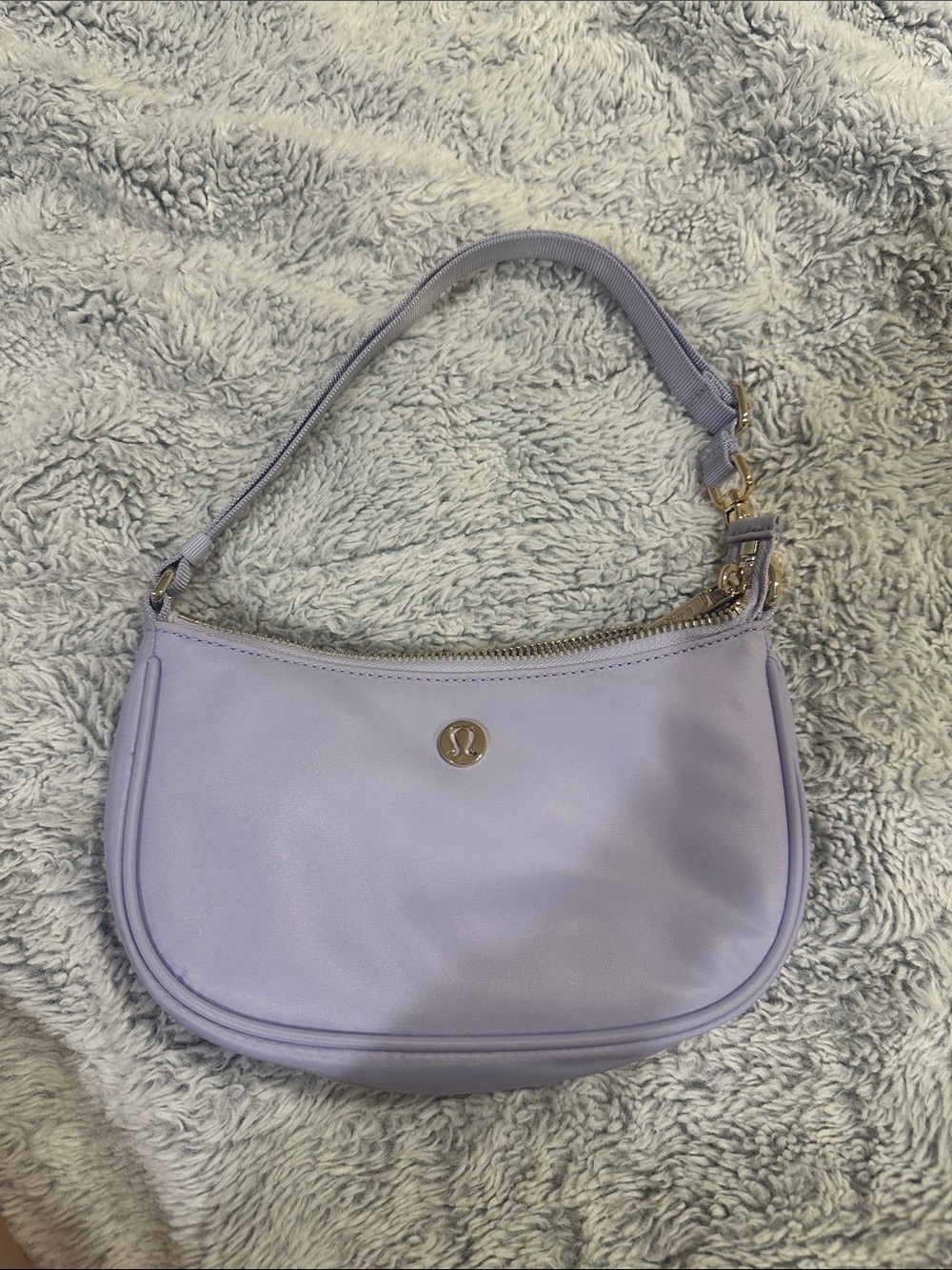 Lululemon shoulder bag